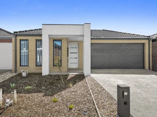 11 Garganey Road, Armstrong Creek, Vic 3217 - For Rent