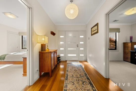 11 Gawler Crescent, Deakin, ACT 2600-Image
