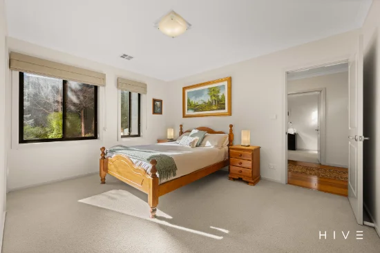 11 Gawler Crescent, Deakin, ACT 2600-Image