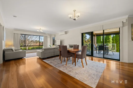 11 Gawler Crescent, Deakin, ACT 2600-Image
