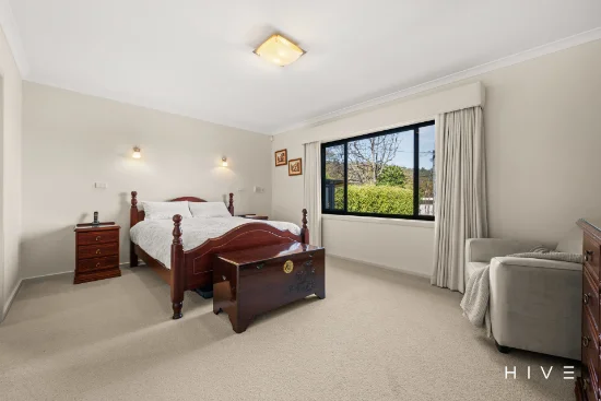 11 Gawler Crescent, Deakin, ACT 2600-Image
