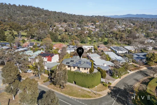 11 Gawler Crescent, Deakin, ACT 2600-Image
