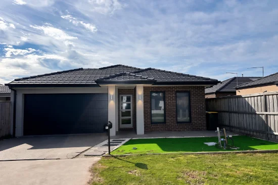 11 Gelding Close, Cranbourne East, Vic 3977 - For Rent