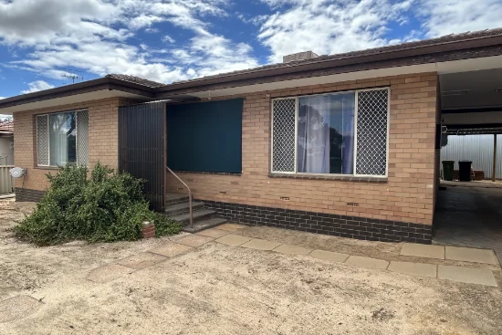 11 Greenham Street, Koorda, WA 6475