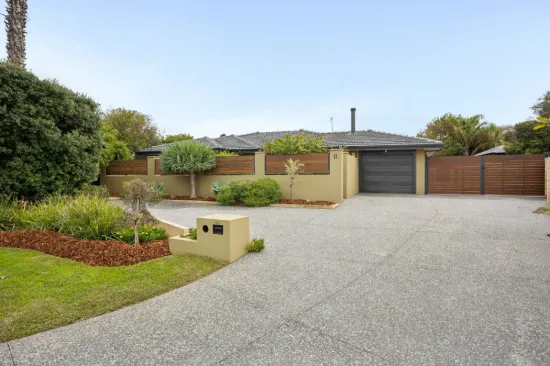 11 Gregory Court, Two Rocks, WA 6037