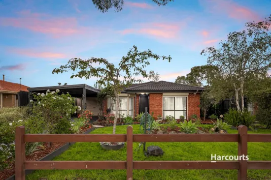 11 Gullquist Way, Pakenham, Vic 3810