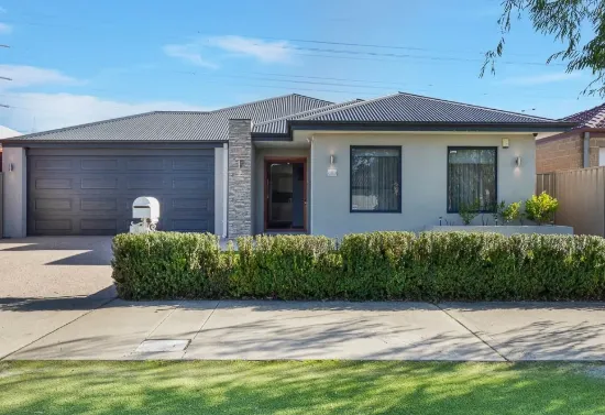 11 Hanbury Loop, Success, WA 6164