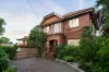 11 Hawken Drive, St Lucia, Qld 4067