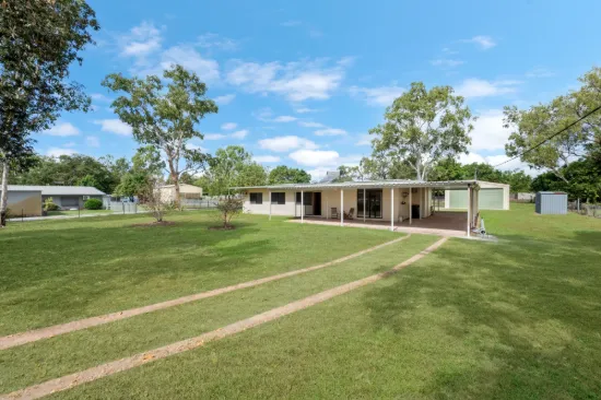 11 Heferen Crescent, Black River, Qld 4818