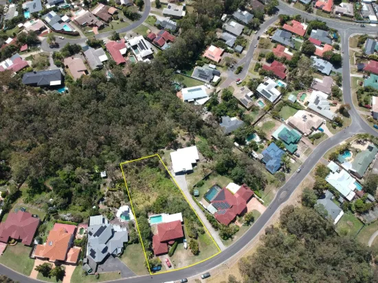 11 Highvale Drive, Helensvale, Qld 4212