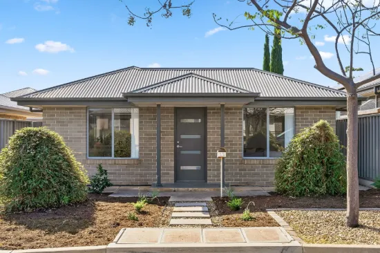 11 Hindmarsh Street, Seaford Heights, SA 5169