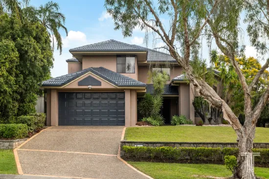 11 Homewood Place, Carindale, Qld 4152
