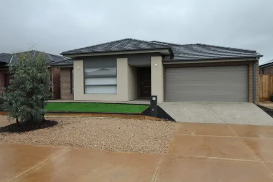 11 Honeycomb Avenue, Manor Lakes, Vic 3024
