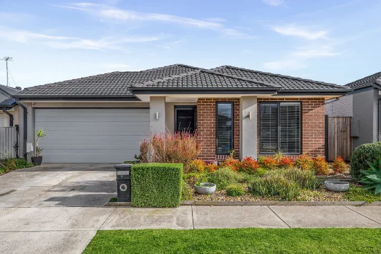 11 Honeyeater Way, Mount Duneed, Vic 3217