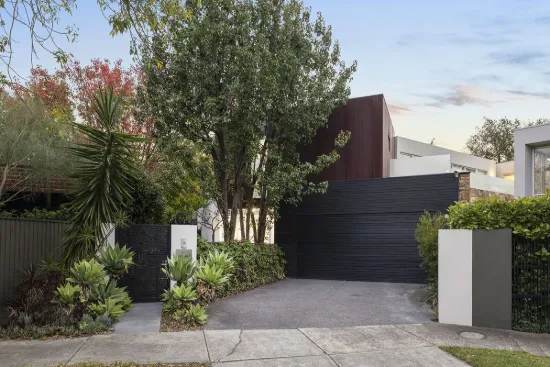 11 Huntingfield Road, Brighton, Vic 3186