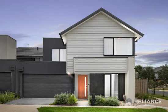 11 Interlaken Avenue, Manor Lakes, Vic 3024