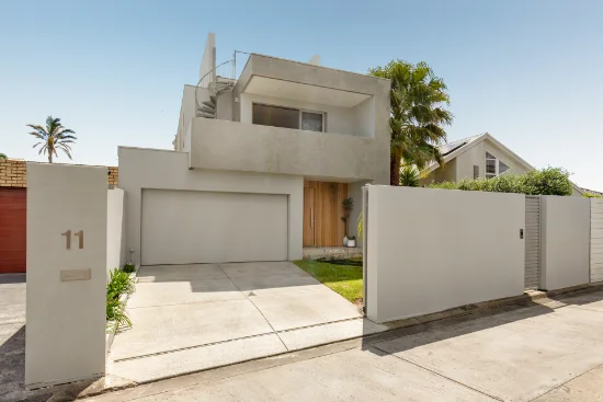 11 James Lane, Mordialloc, Vic 3195