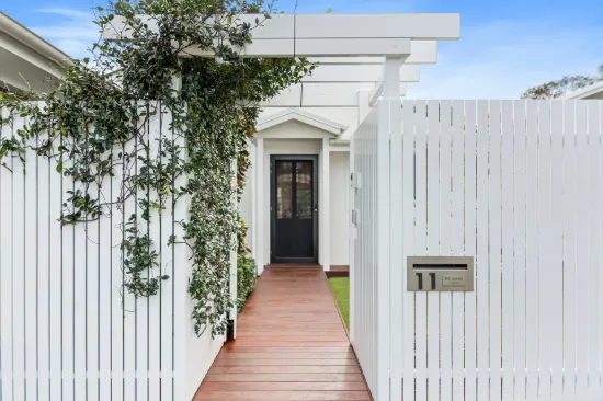 11 Judith Avenue, Southport, Qld 4215
