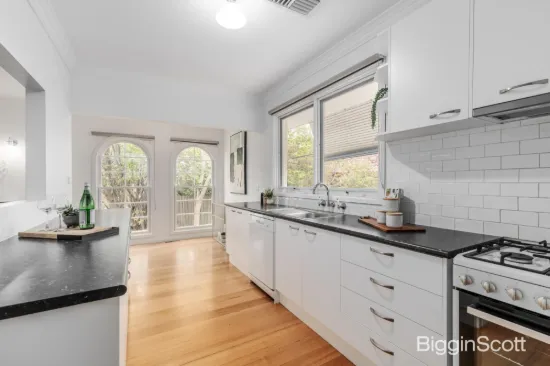 11 Kemp Avenue, Mount Waverley, Vic 3149