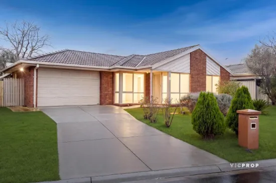 11 Kempton Court, Seabrook, Vic 3028