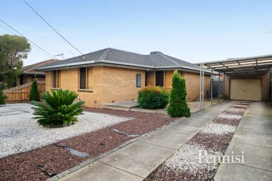 11 Kerrison Avenue, St Albans, Vic 3021