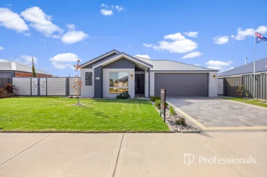 11 Ketteridge Street, Burekup, WA 6227