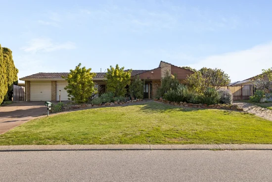 11 Kirkpatrick Crescent, Noranda, WA 6062