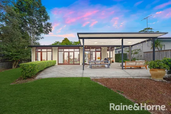 11 Kitchener Street, St Ives, NSW 2075