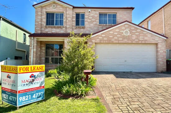 11 Kitson Way, Casula, NSW 2170