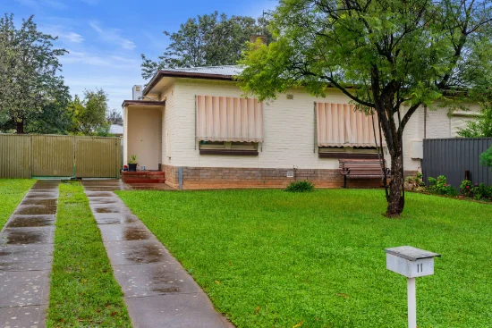 11 Knowles Road, Elizabeth Vale SA 5112-Image