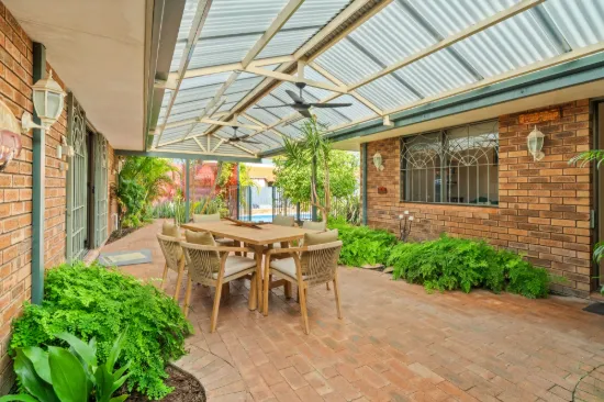 11 Kookerbrook Street, Dudley Park, WA 6210