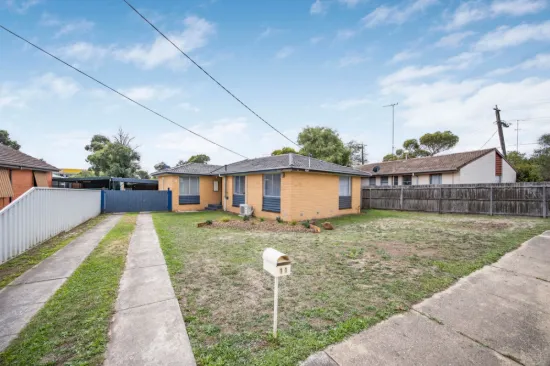 11 Kyle Street, Sebastopol, Vic 3356