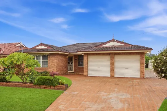 11 Lace Avenue, Umina Beach, NSW 2257
