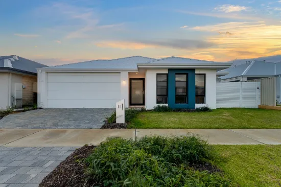 11 Laguna Way, Eglinton, WA 6034