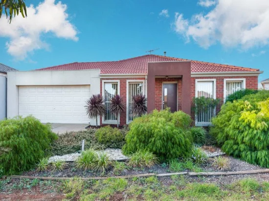 11 Lawson Place, Burnside Heights, Vic 3023