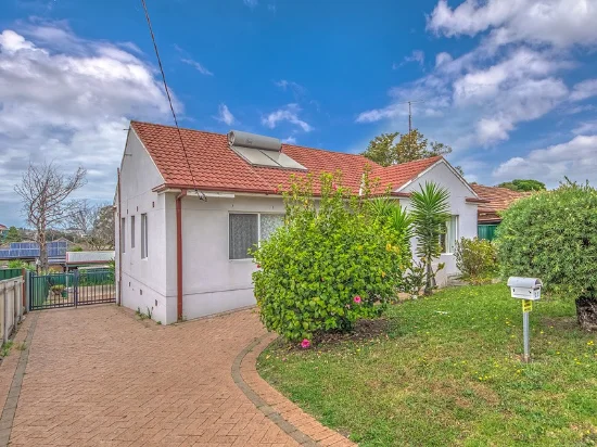 11 Lee Street, Warrawong, NSW 2502