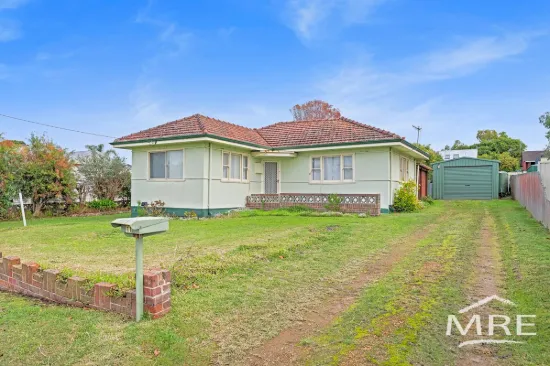 11 Leslie Street, Yakamia, WA 6330