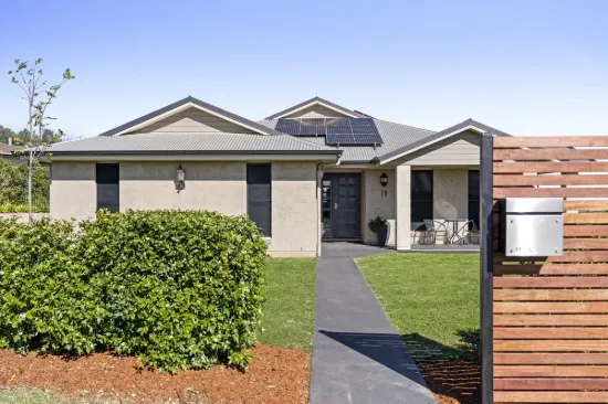 11 Liam Drive, Highfields, Qld 4352