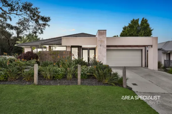 11 Lineham Drive, Cranbourne East, Vic 3977