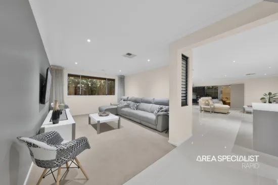 11 Lineham Drive, Cranbourne East, Vic 3977-Image