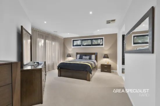 11 Lineham Drive, Cranbourne East, Vic 3977-Image