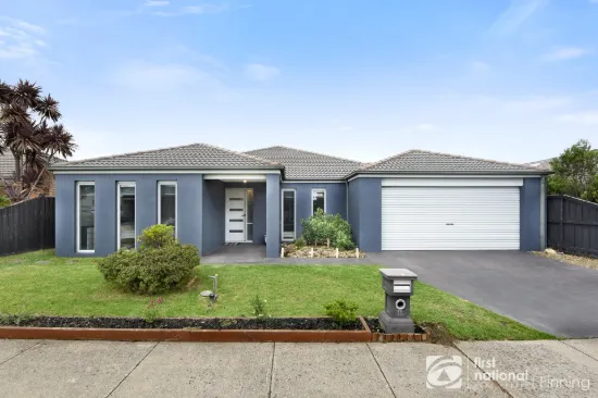 11 Lisa Avenue, Pakenham, Vic 3810
