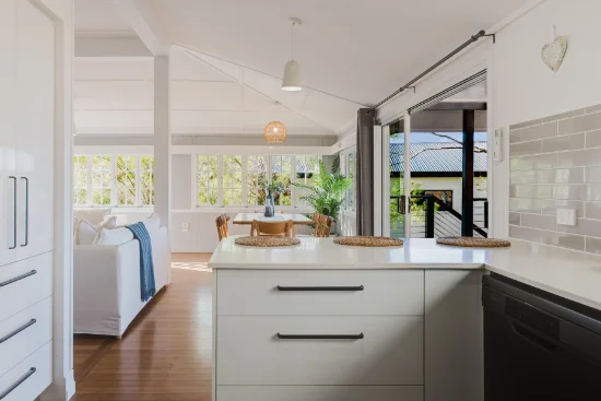 11 Little Street, Belgian Gardens, Qld 4810-Image
