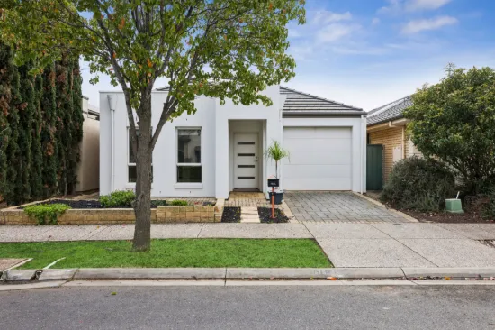 11 LORENTZ COURT, Mawson Lakes, SA 5095