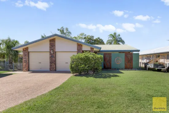 11 Louisa Court, Emerald, Qld 4720