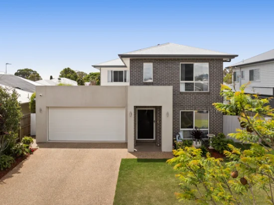 11 Lourdes Street, Middle Ridge, Qld 4350