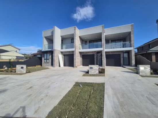 11 Lucas Ave, Moorebank, NSW 2170