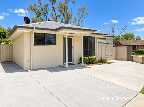 11 Mangariva Ave, Lethbridge Park, NSW 2770