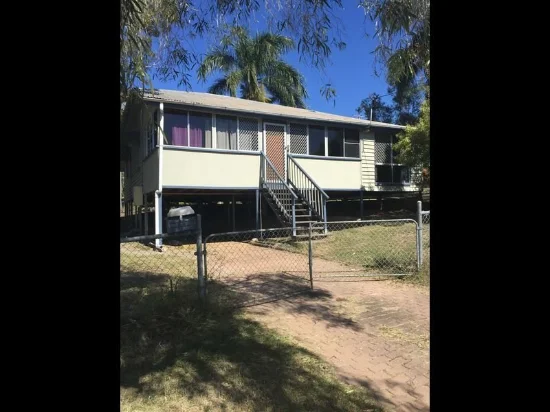 11 Margaret Street, South Gladstone, Qld 4680