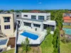 11 Marjorie Crescent, Benowa, Qld 4217-Image